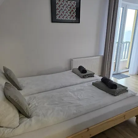 Appartement Dom Na Ubocy *